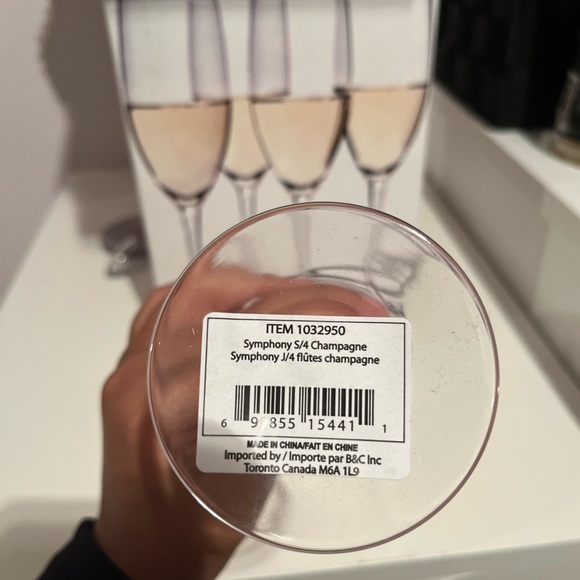 BOWRING CHAMPAGNE FLUTES - Picture 3 of 5